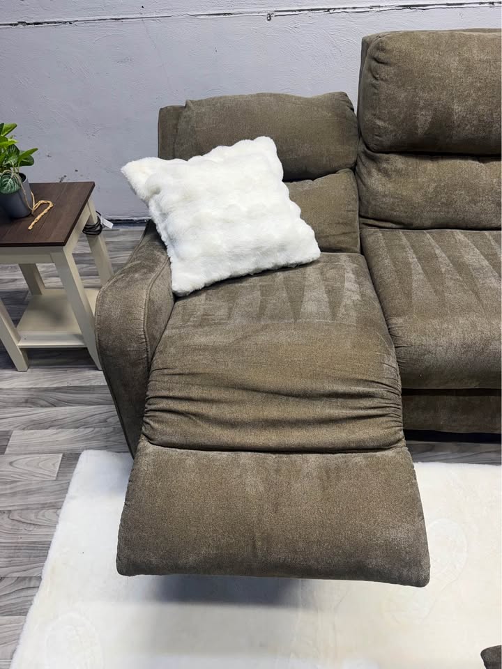 Brown Reclining Sectional Couch