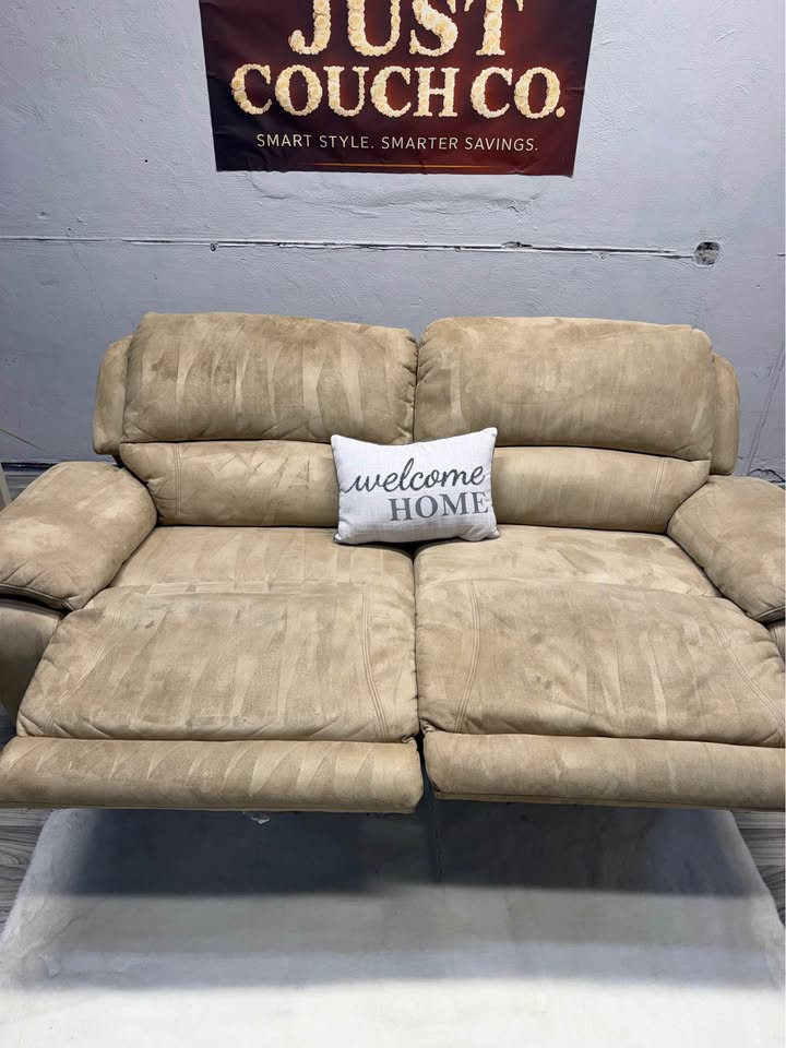 Raymour & Flanigan Tan Manual Reclining Loveseat