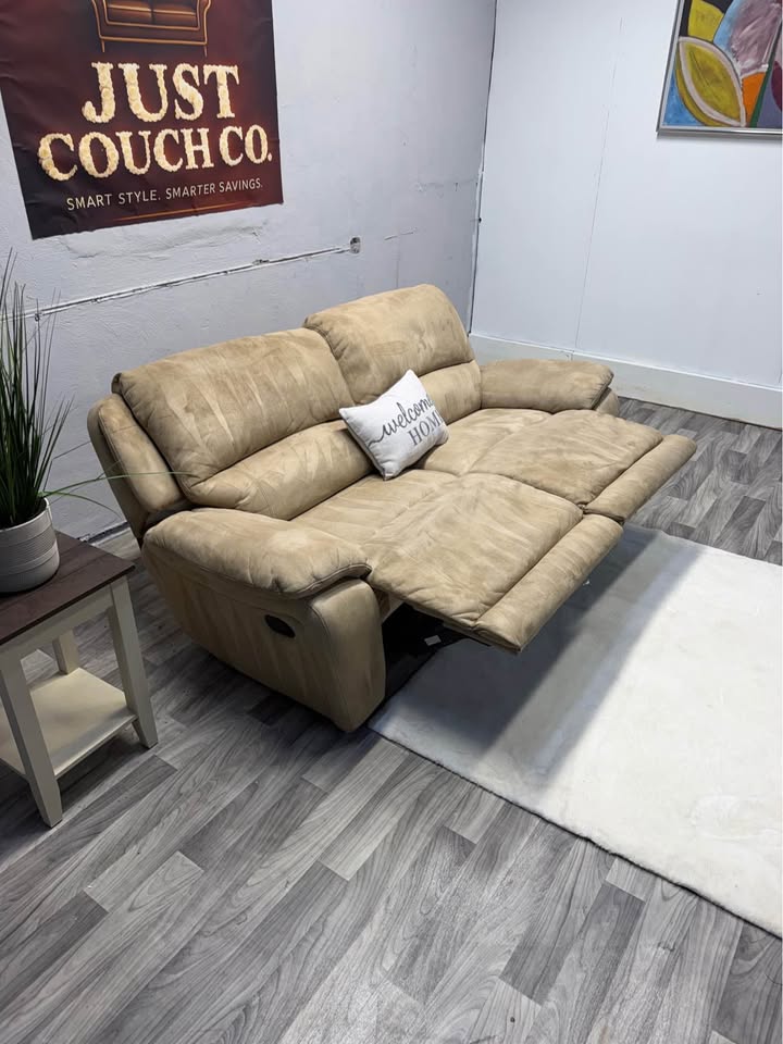Raymour & Flanigan Tan Manual Reclining Loveseat