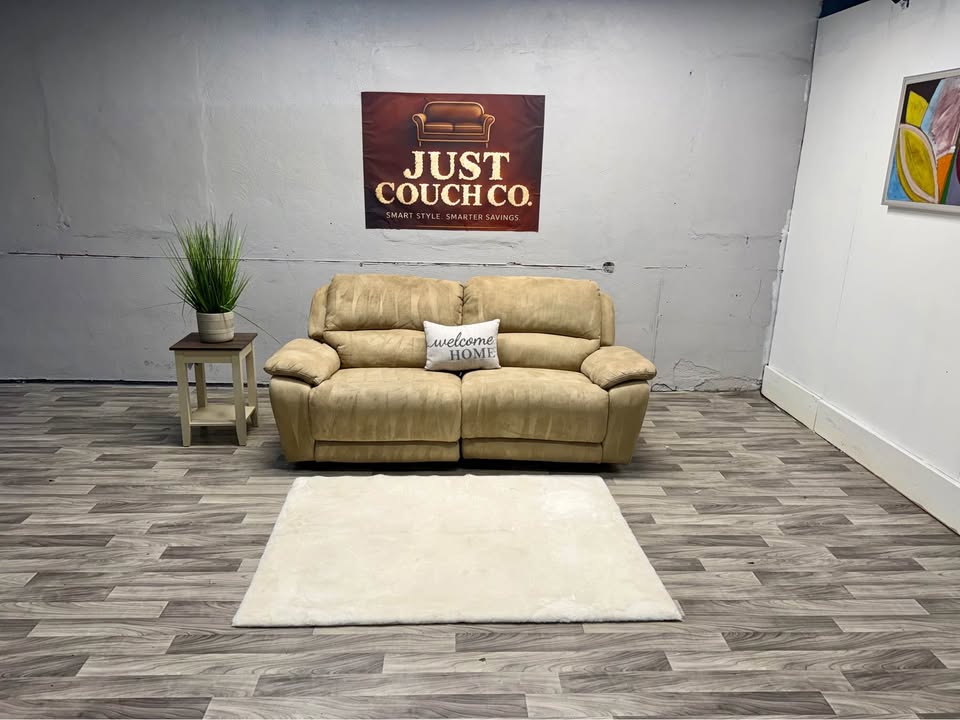 Raymour & Flanigan Tan Manual Reclining Loveseat