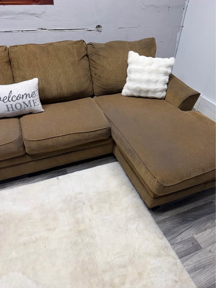 Ashley Furniture Tan 3 Piece Sectional Couch