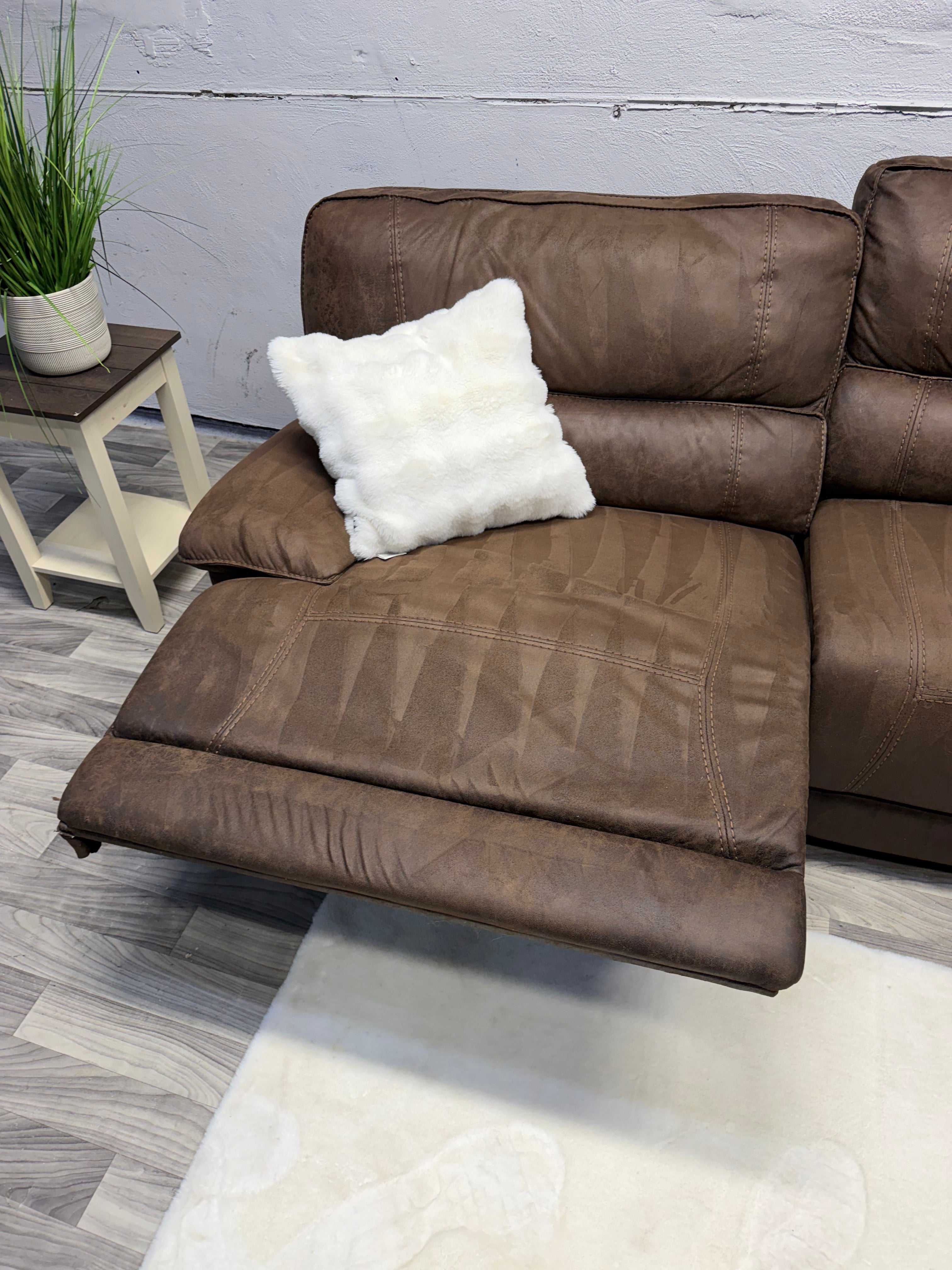 Raymour & Flanigan Brown Manual Reclining Sectional Couch