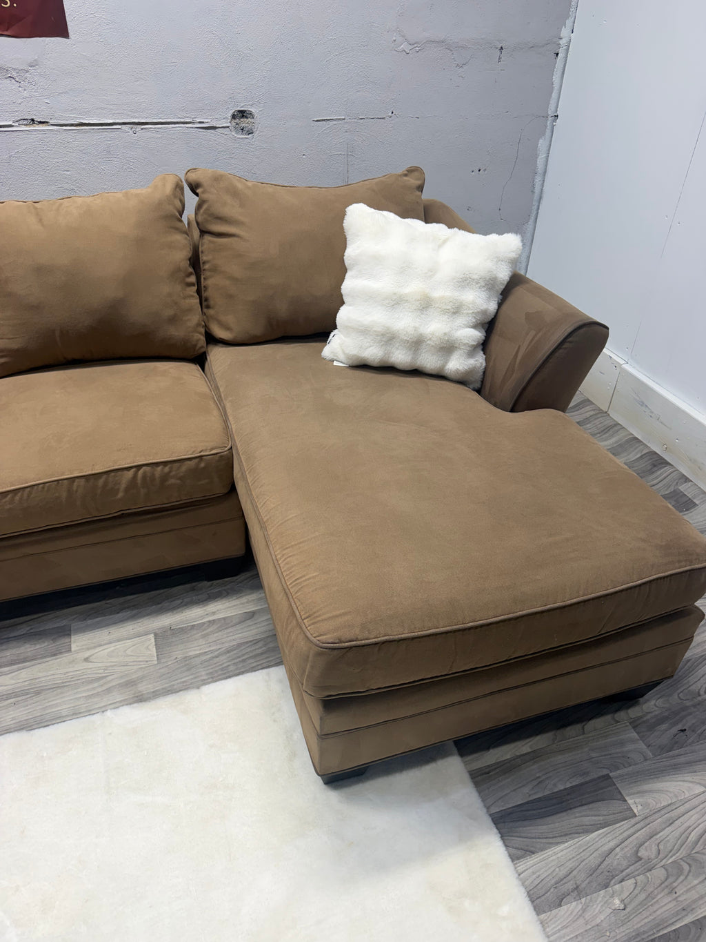 Raymour & Flanigan Tan 4 Piece Sectional Couch