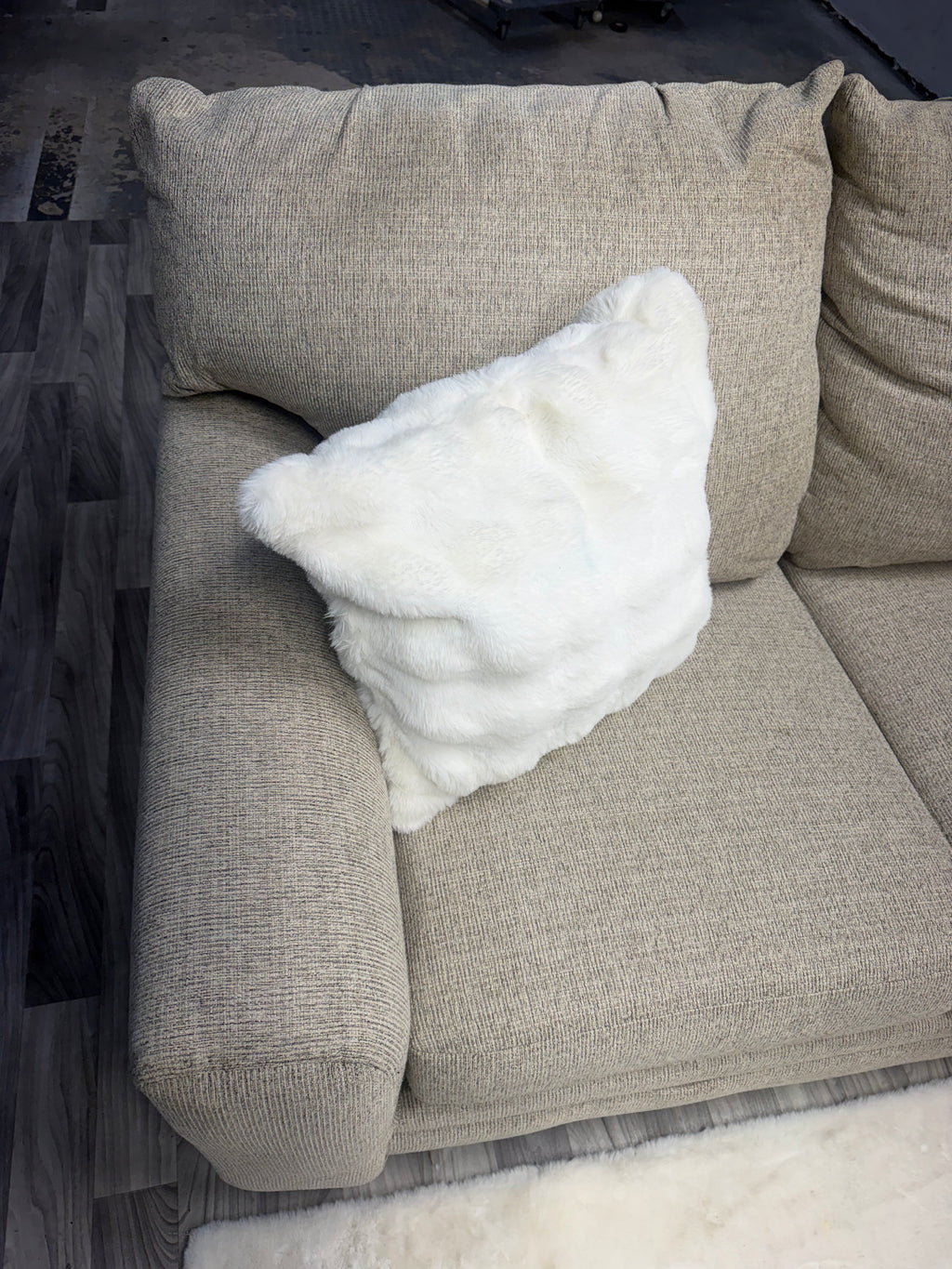 Bobs Furniture Beige 4 Piece Sectional Couch