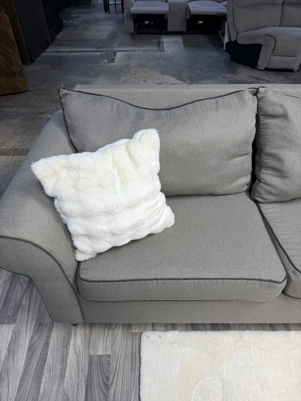 Ashley Furniture Gray 4 Piece Sectional Couch