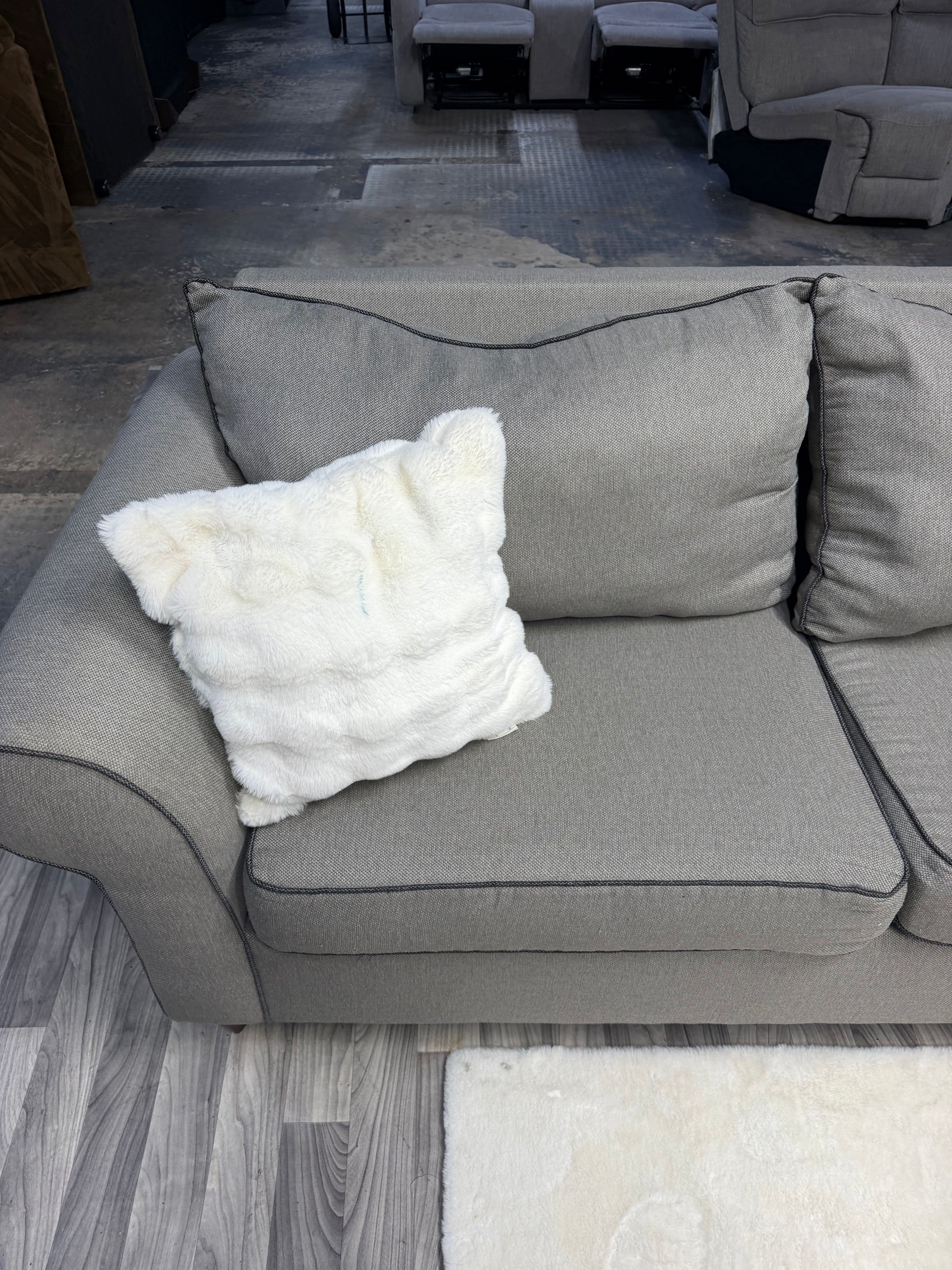 Ashley Furniture Gray 4 Piece Sectional Couch
