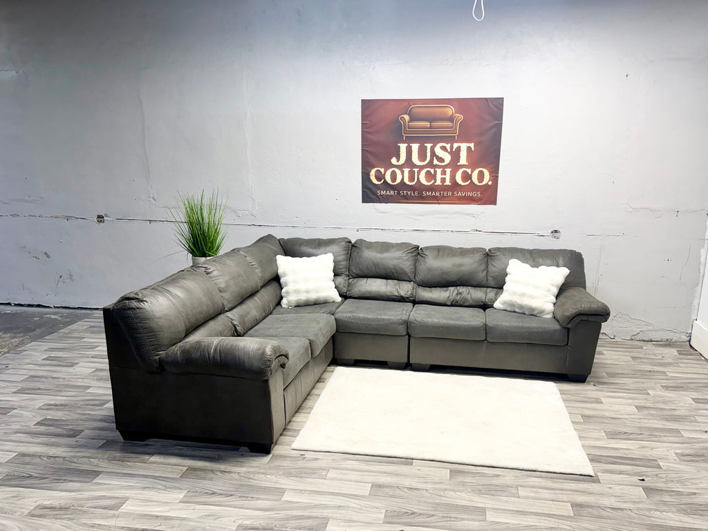 Ashley Furniture Gray 3 Piece Sectional Couch