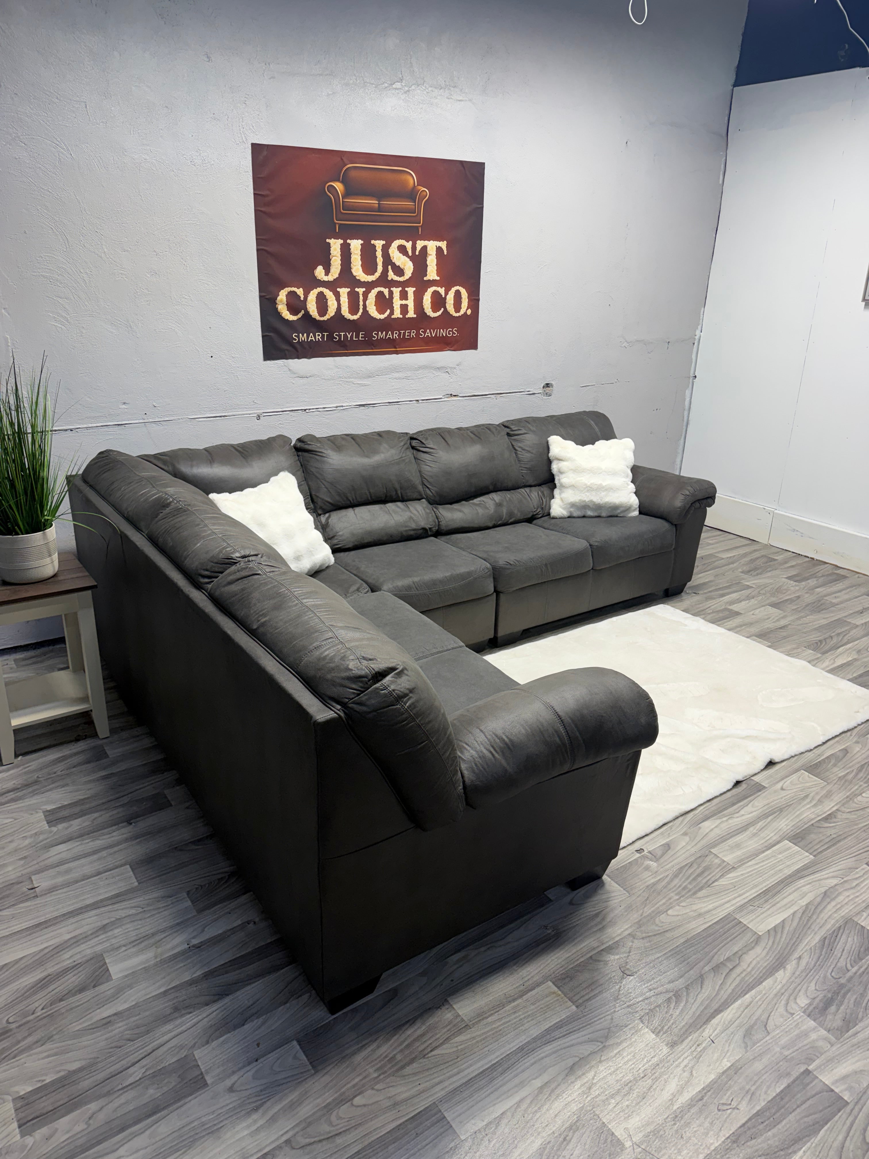 Ashley Furniture Gray 3 Piece Sectional Couch