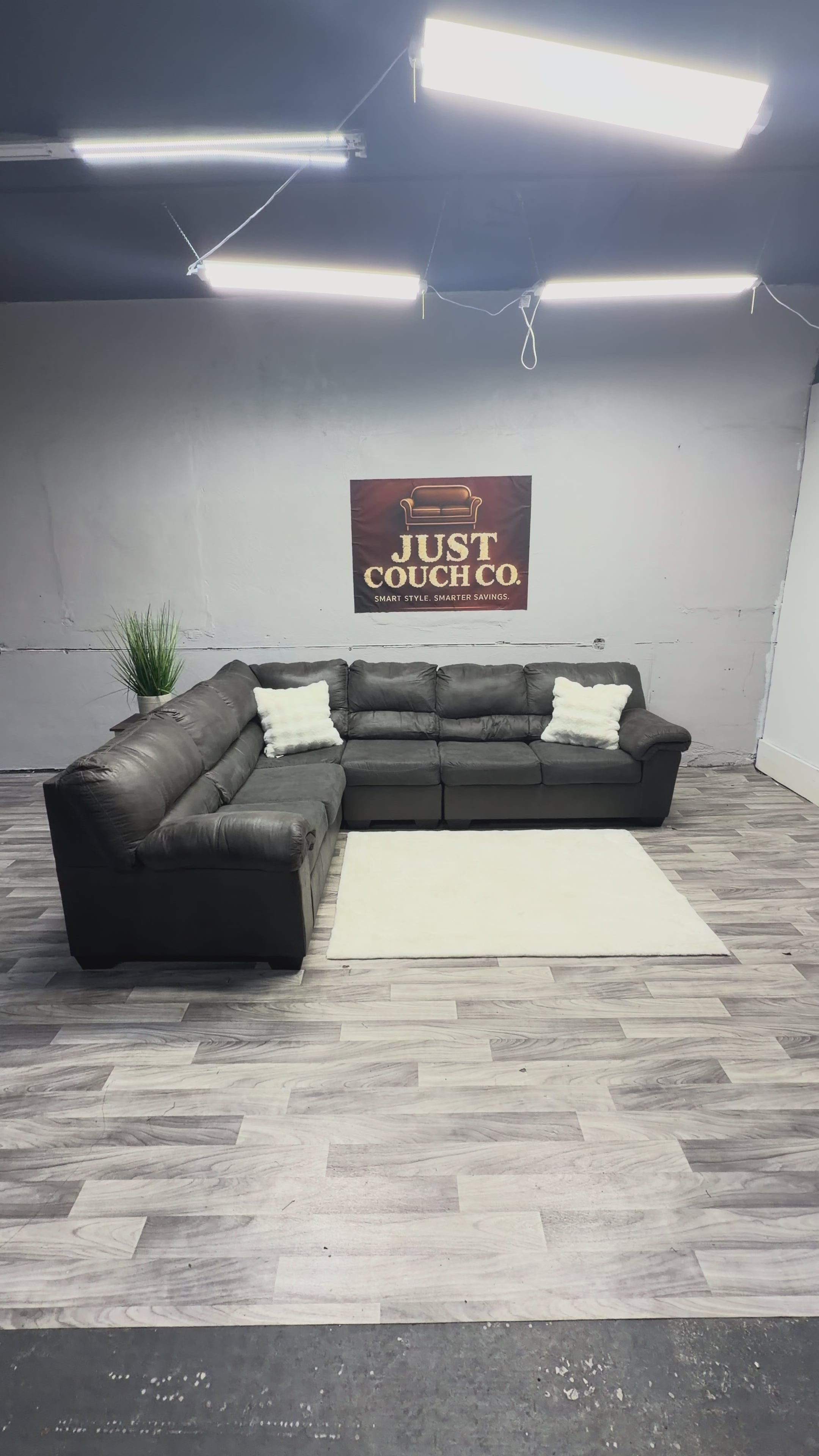 Ashley Furniture Gray 3 Piece Sectional Couch
